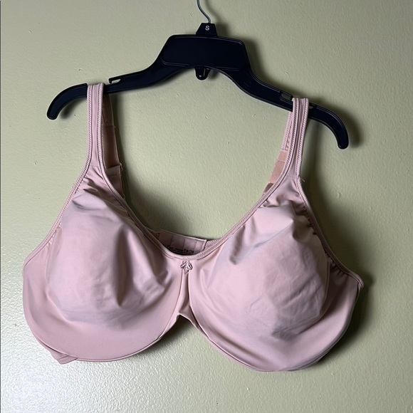 Bali beige ,cream Full Coverage Bra with Underwire Support size 42 DD - Picture 1 of 3